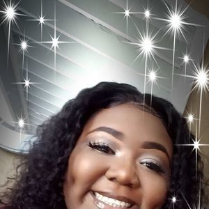 Meet your Posher, Latasha